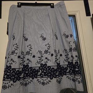 Floral Embroidered Skirt - Black and White.